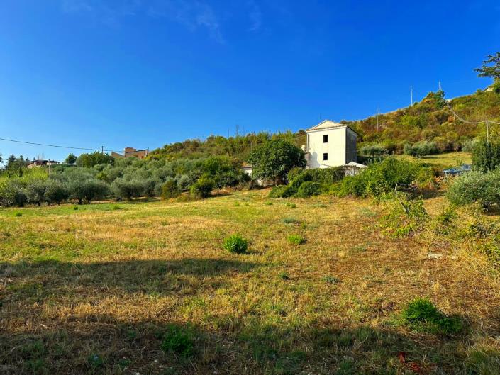 Image No.2-1 Bed Country Property for sale