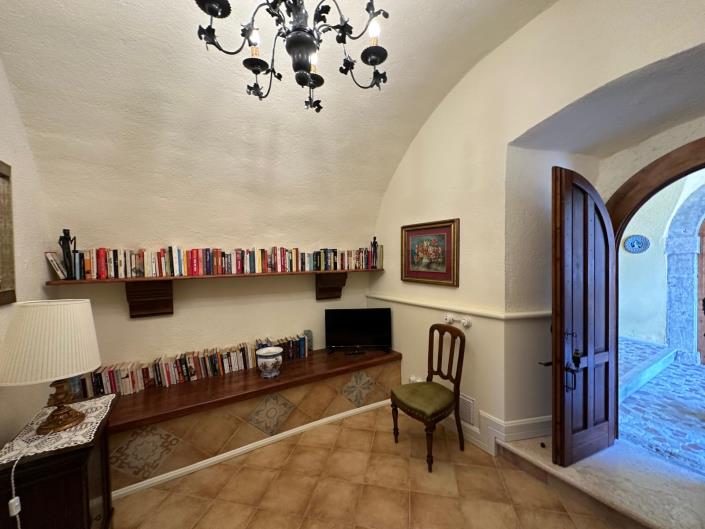 Image No.29-Propriété de 7 chambres à vendre à Pacentro