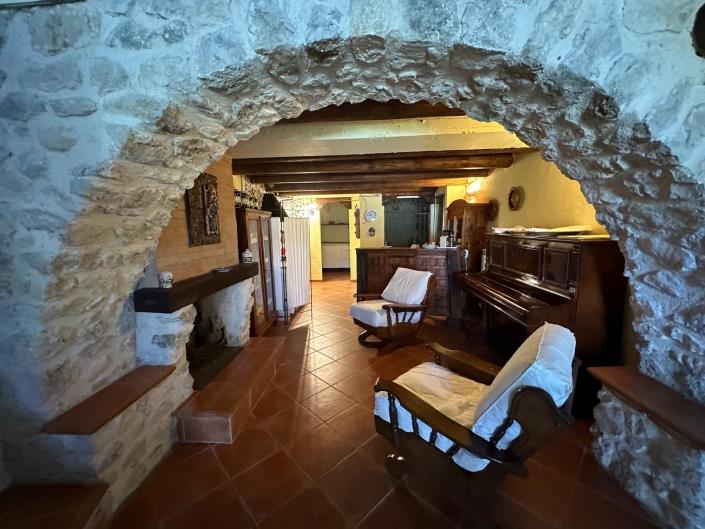 Image No.36-Propriété de 7 chambres à vendre à Pacentro