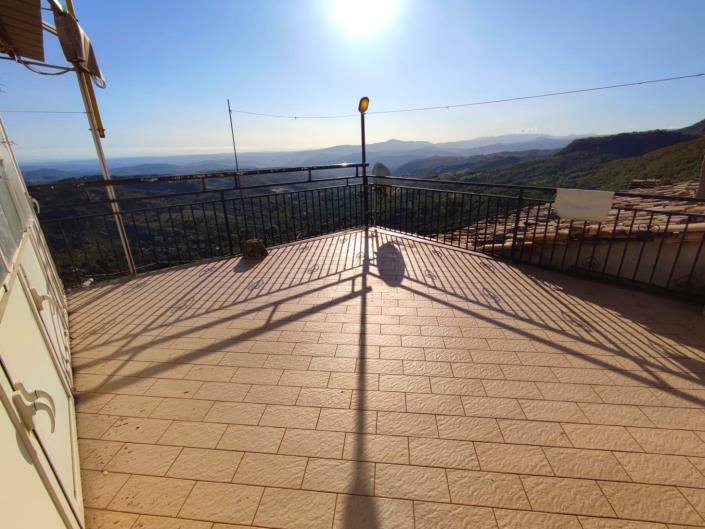 Image No.23-1 Bed Apartment for sale