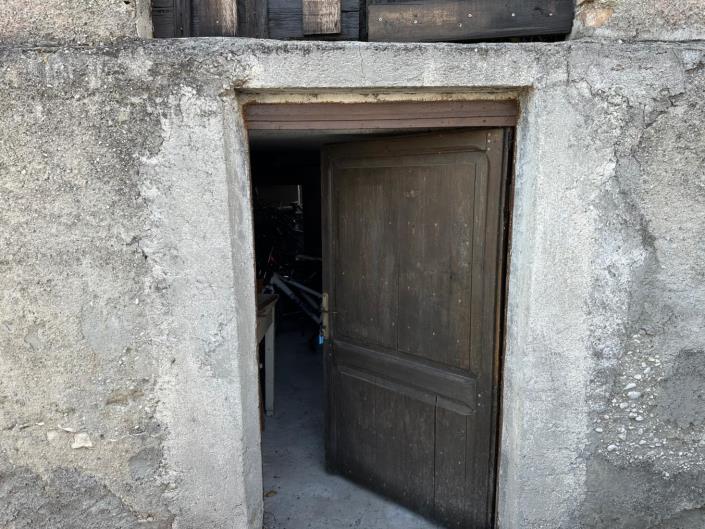 Image No.6-Cottage for sale