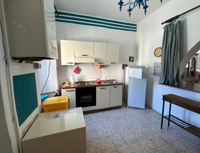 Image No.8-3 Bed Townhouse for sale