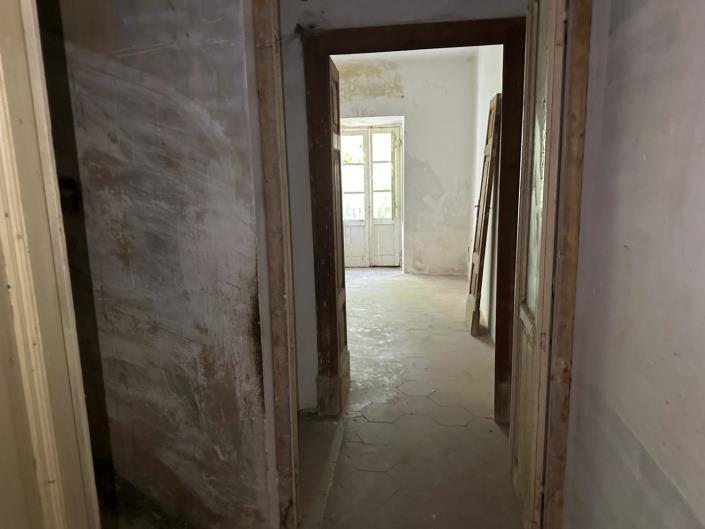 Image No.15-4 Bed Townhouse for sale