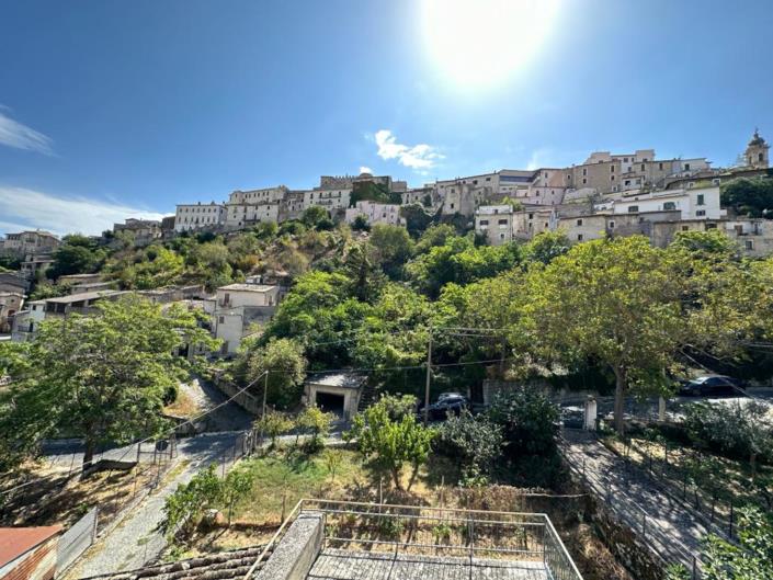 Image No.3-Propriété de 4 chambres à vendre à Capestrano