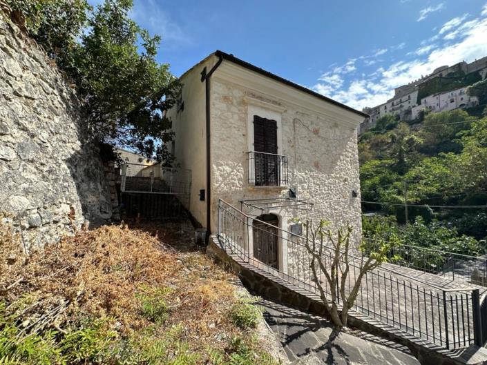 Image No.5-Propriété de 4 chambres à vendre à Capestrano