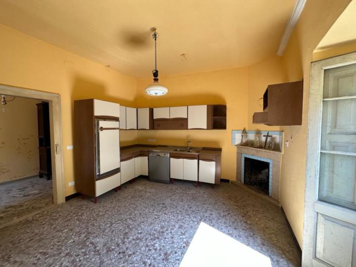 Image No.29-Propriété de 4 chambres à vendre à Capestrano