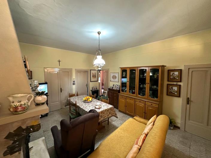 Image No.13-3 Bed Cottage for sale