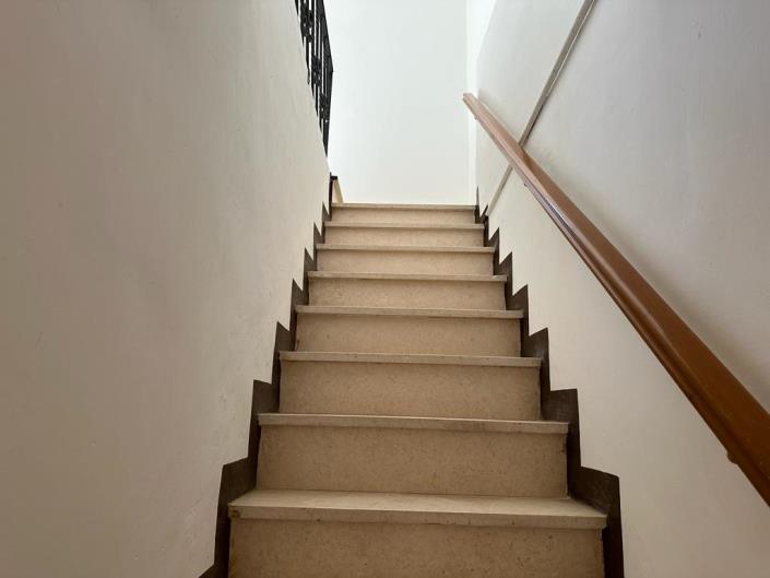 Image No.24-2 Bed House for sale