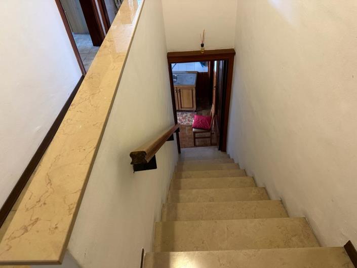 Image No.13-2 Bed House for sale