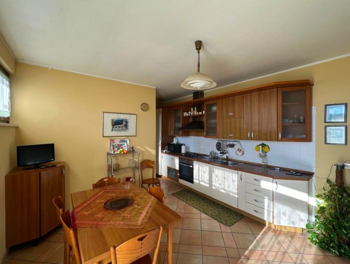 Image No.22-2 Bed Villa / Detached for sale