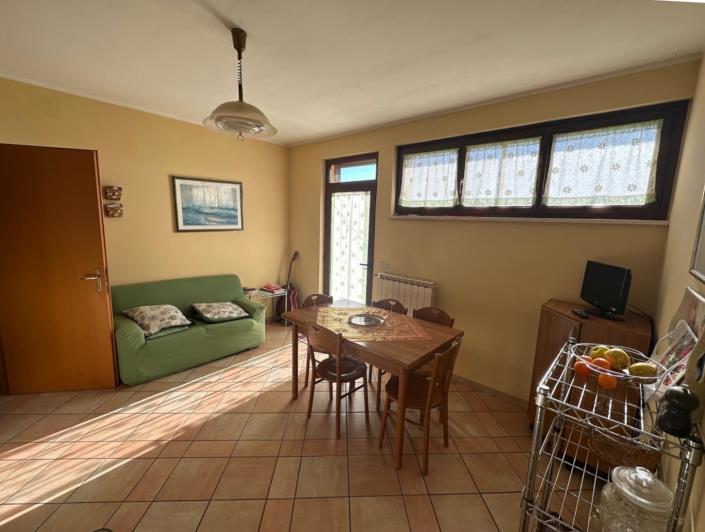 Image No.24-2 Bed Villa / Detached for sale