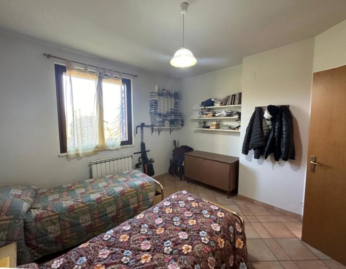 Image No.30-2 Bed Villa / Detached for sale