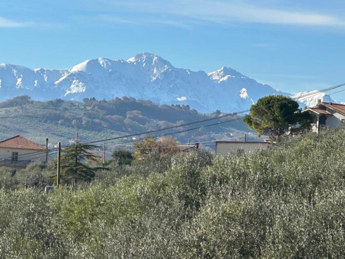 Image No.10-2 Bed Villa / Detached for sale