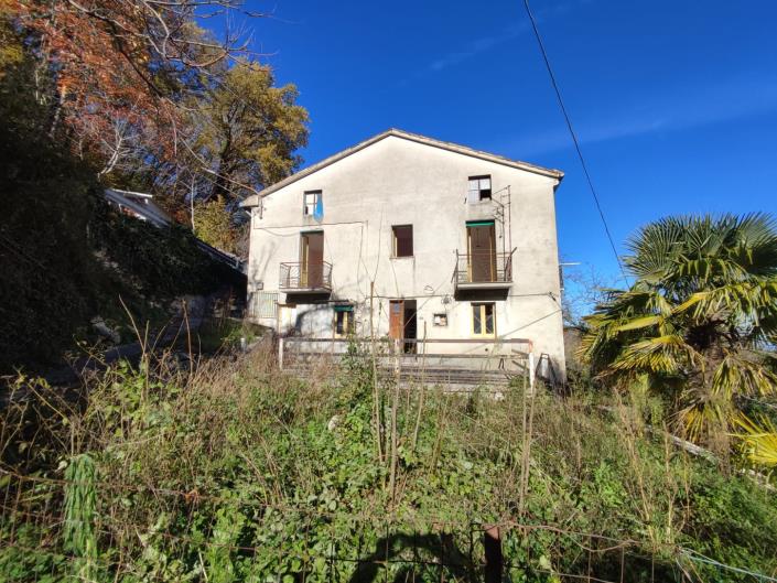 Image No.5-3 Bed Townhouse for sale