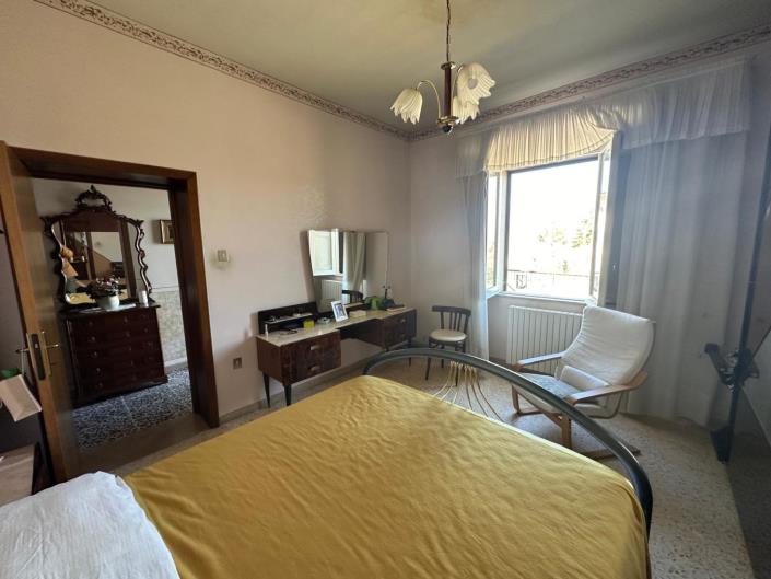 Image No.23-3 Bed Villa / Detached for sale