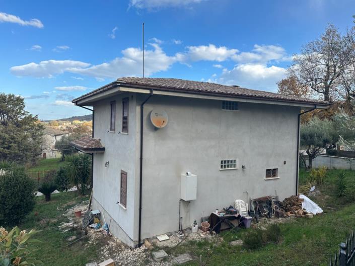 Image No.9-2 Bed Villa / Detached for sale