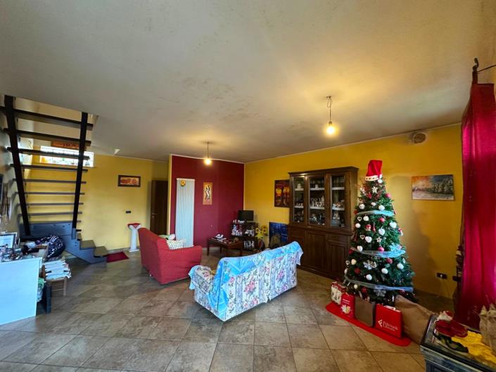 Image No.15-2 Bed Villa / Detached for sale