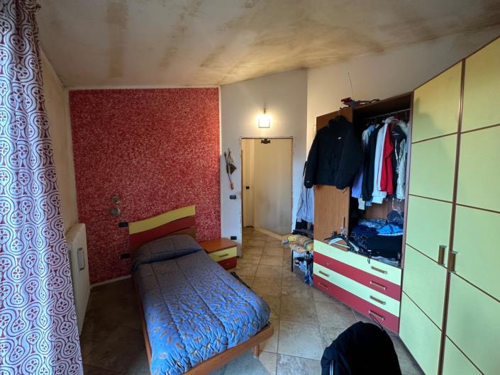 Image No.26-2 Bed Villa / Detached for sale