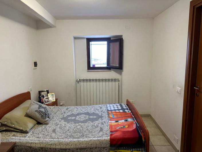 Image No.14-3 Bed House for sale