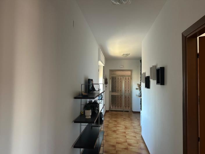 Image No.5-Appartement de 3 chambres à vendre à Rosciano