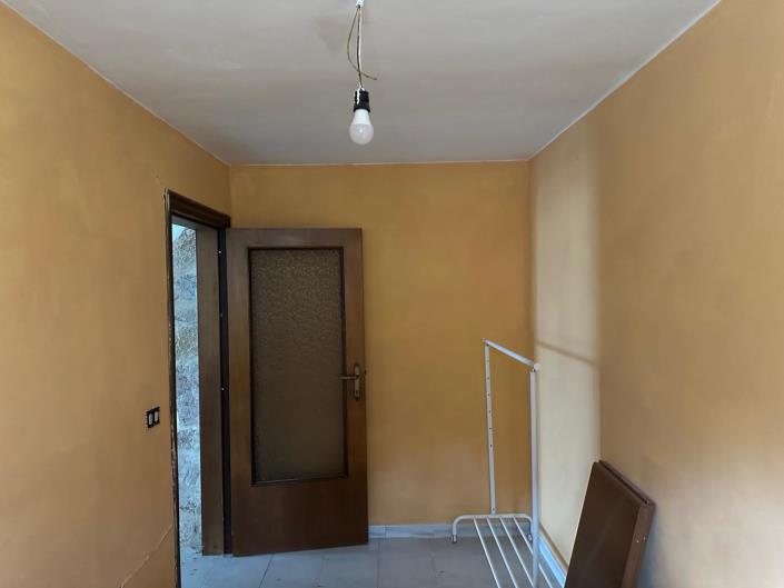 Image No.11-2 Bed House for sale