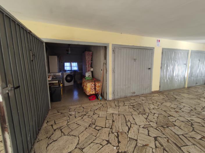 Image No.33-2 Bed Apartment for sale