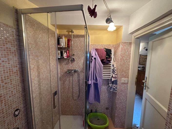 Image No.20-2 Bed Apartment for sale