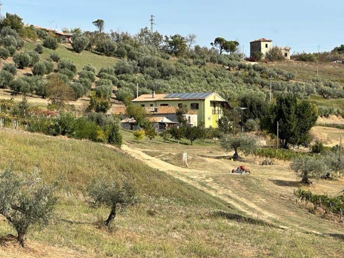 Image No.4-4 Bed Property for sale