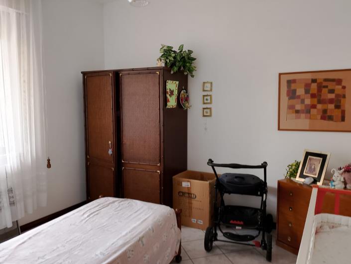 Image No.13-4 Bed Property for sale