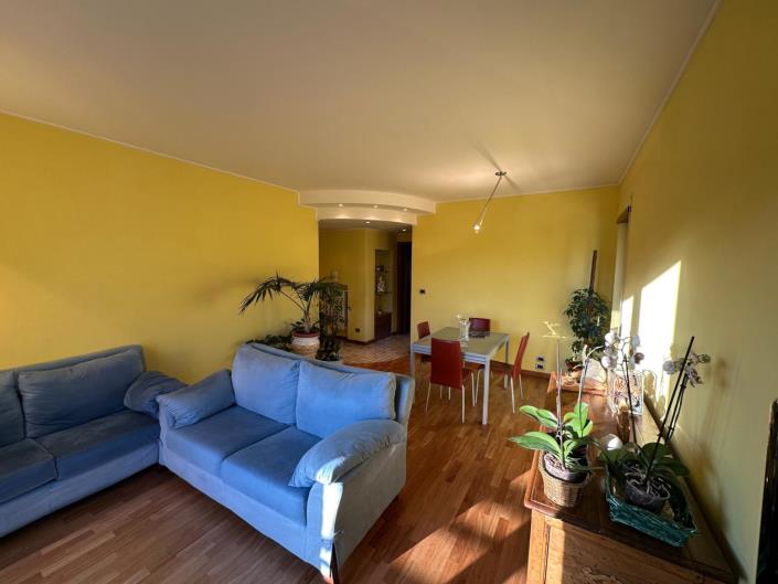 Image No.11-3 Bed Apartment for sale