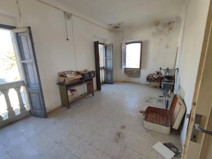 Image No.9-7 Bed Villa / Detached for sale