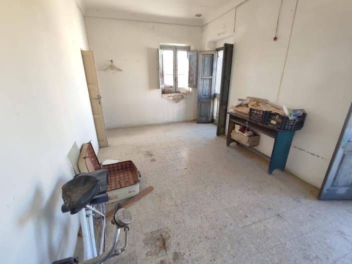 Image No.10-7 Bed Villa / Detached for sale