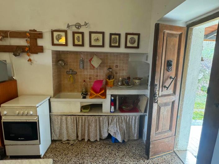 Image No.8-2 Bed Property for sale