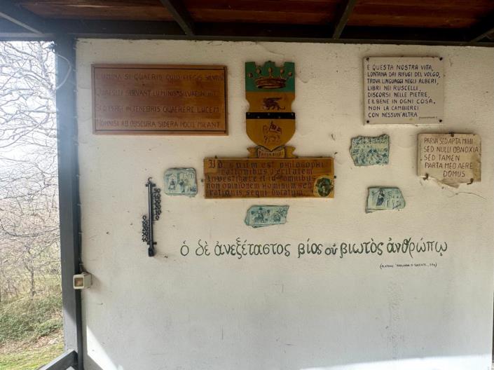 Image No.21-2 Bed Property for sale