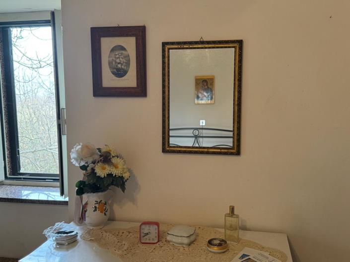 Image No.22-2 Bed Property for sale