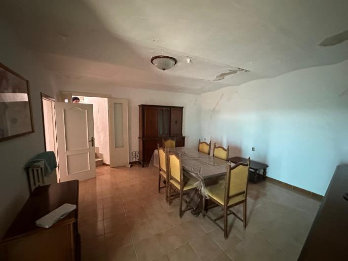 Image No.15-Propriété de 1 chambre à vendre à Farindola