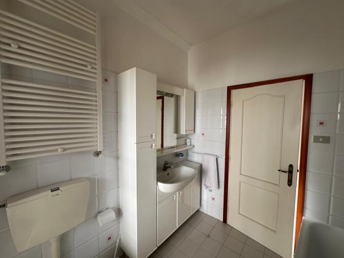 Image No.18-Propriété de 1 chambre à vendre à Farindola