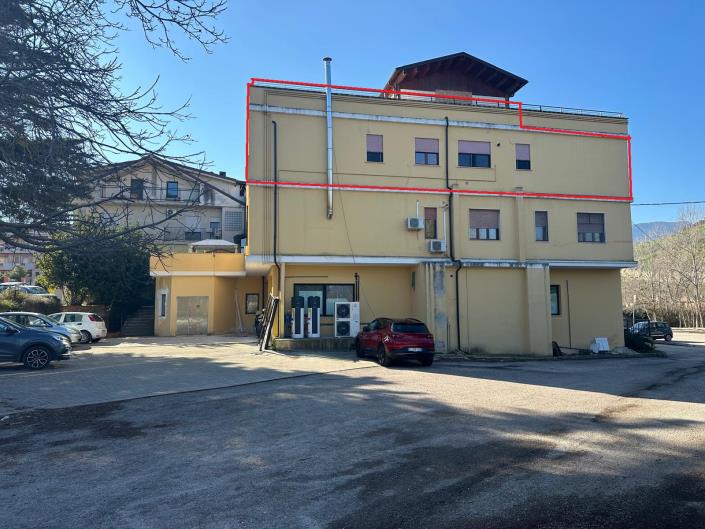 Image No.2-4 Bed Apartment for sale