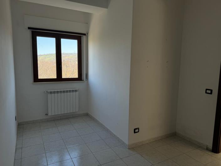 Image No.13-4 Bed Apartment for sale