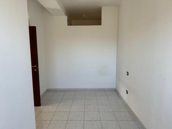 Image No.14-4 Bed Apartment for sale