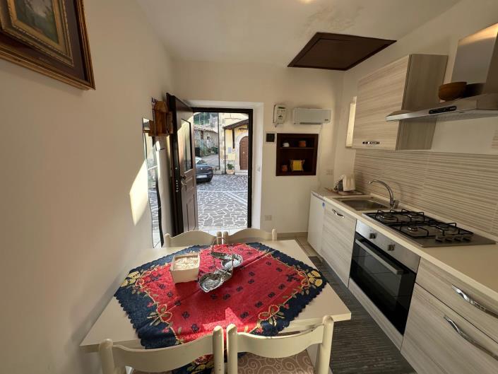 Image No.3-Appartement de 1 chambre à vendre à Caramanico Terme