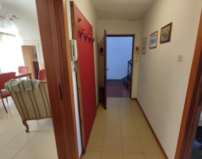 Image No.12-3 Bed Apartment for sale