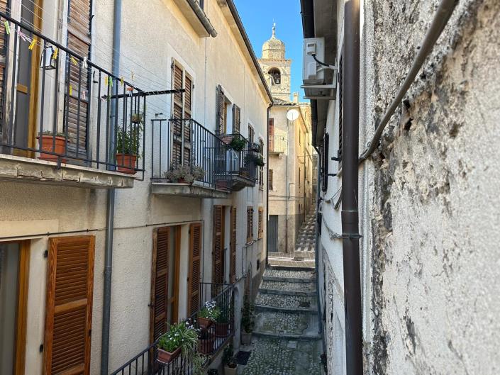 Image No.2-Propriété de 5 chambres à vendre à Caramanico Terme