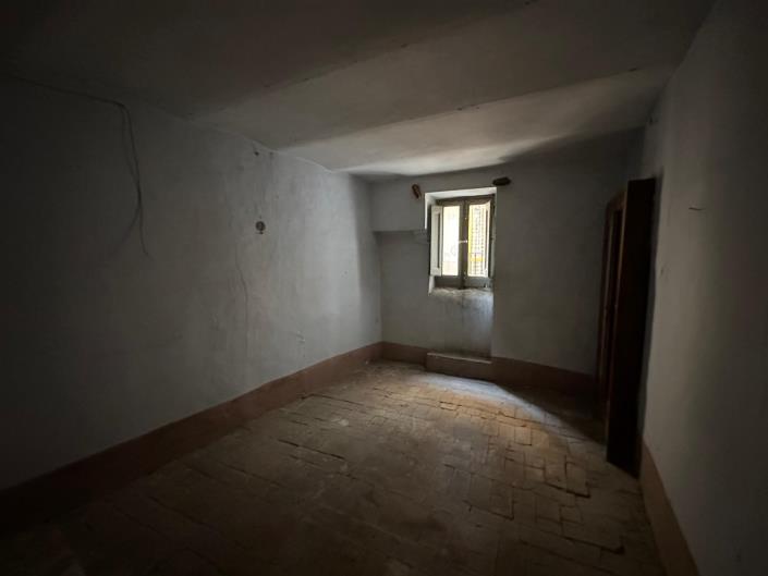 Image No.8-Propriété de 5 chambres à vendre à Caramanico Terme