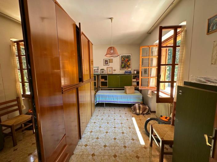 Image No.27-Propriété de 4 chambres à vendre à Alanno