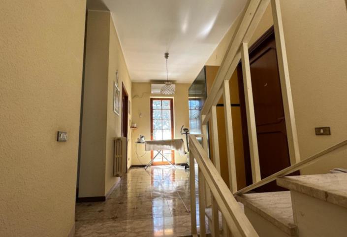 Image No.24-Propriété de 4 chambres à vendre à Alanno