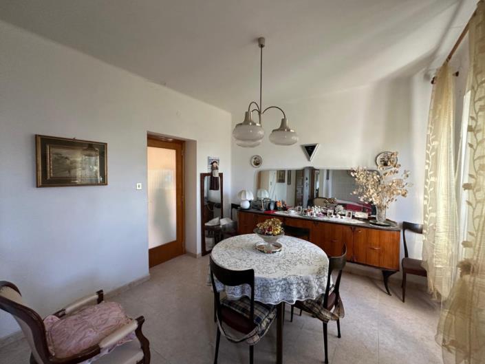 Image No.9-3 Bed Apartment for sale