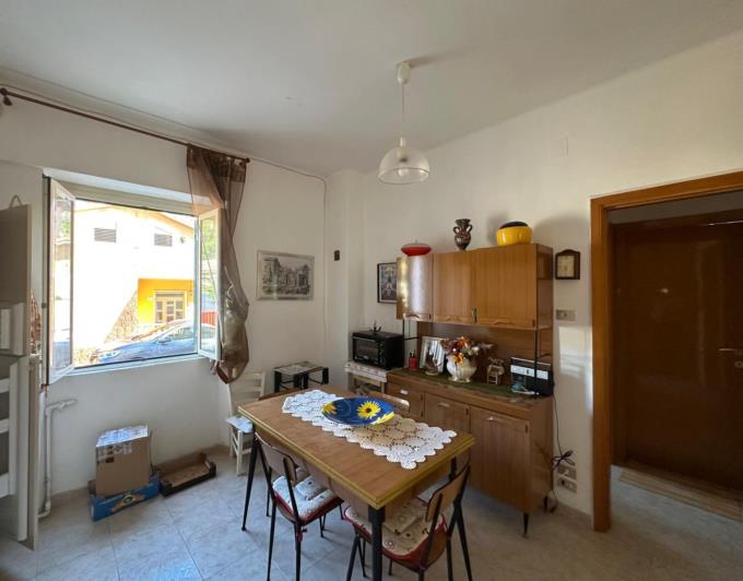 Image No.14-3 Bed Apartment for sale