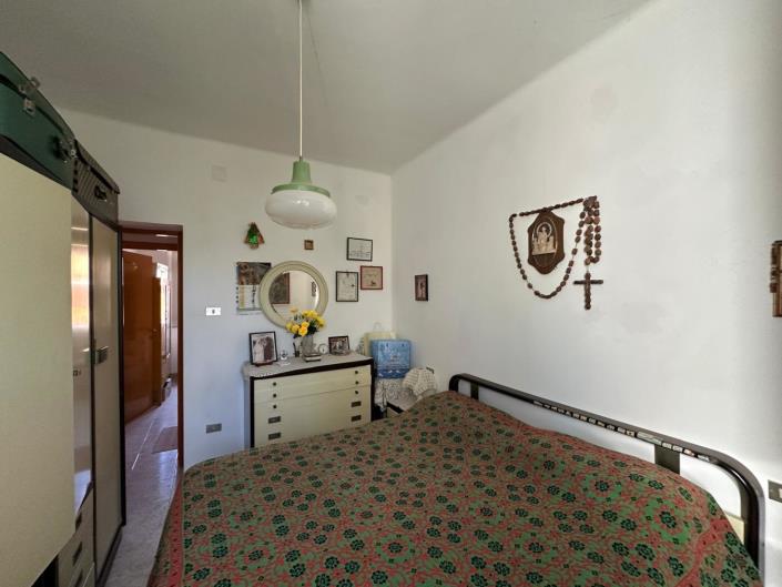 Image No.23-3 Bed Apartment for sale