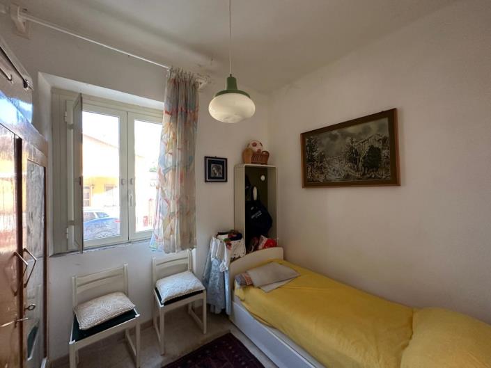 Image No.24-3 Bed Apartment for sale